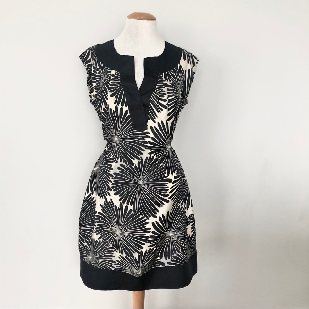 FFC 100% silk monochrome black white shift dress
